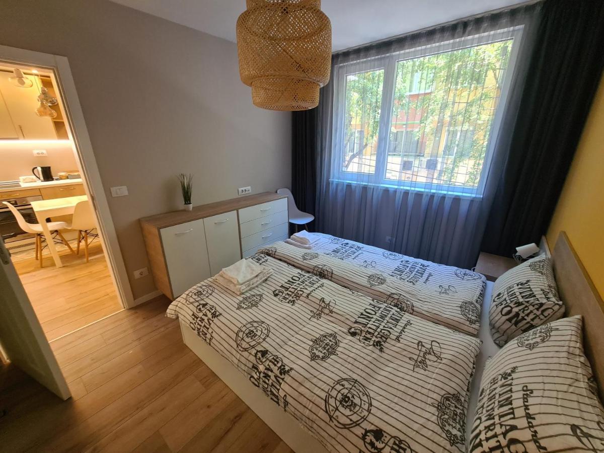 Brand New Luxury Flat In The City Center Варна Экстерьер фото