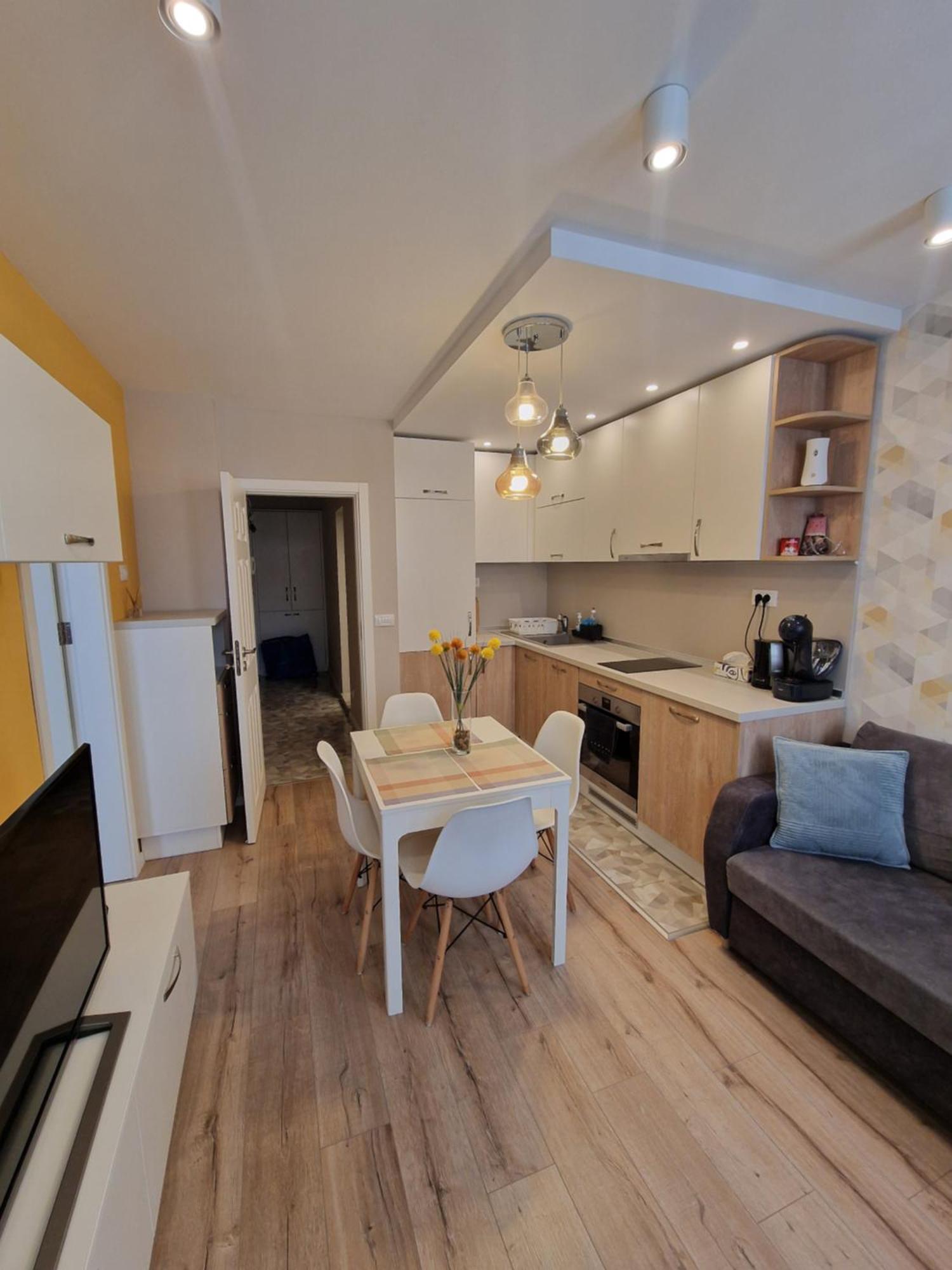 Brand New Luxury Flat In The City Center Варна Экстерьер фото